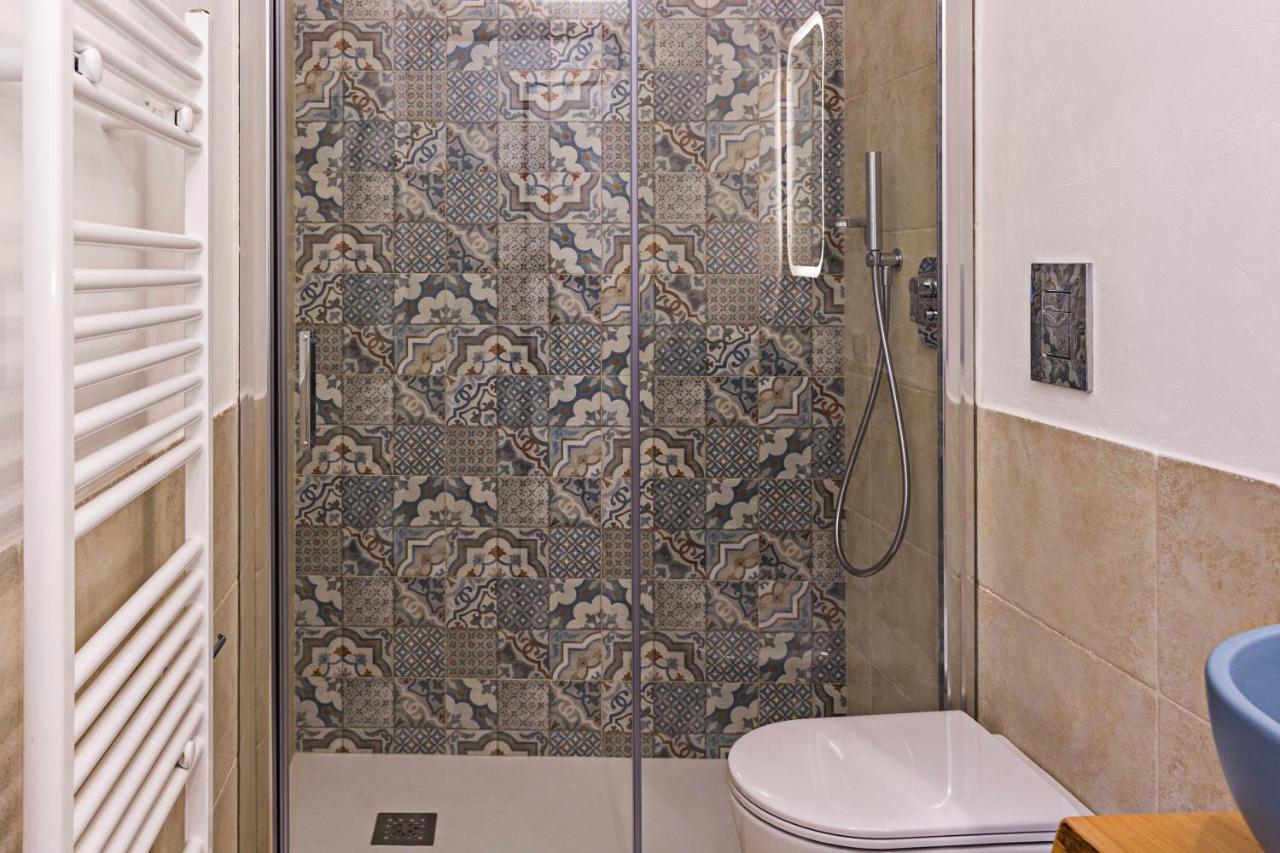 G25 Guesthouse Монополи Екстериор снимка
