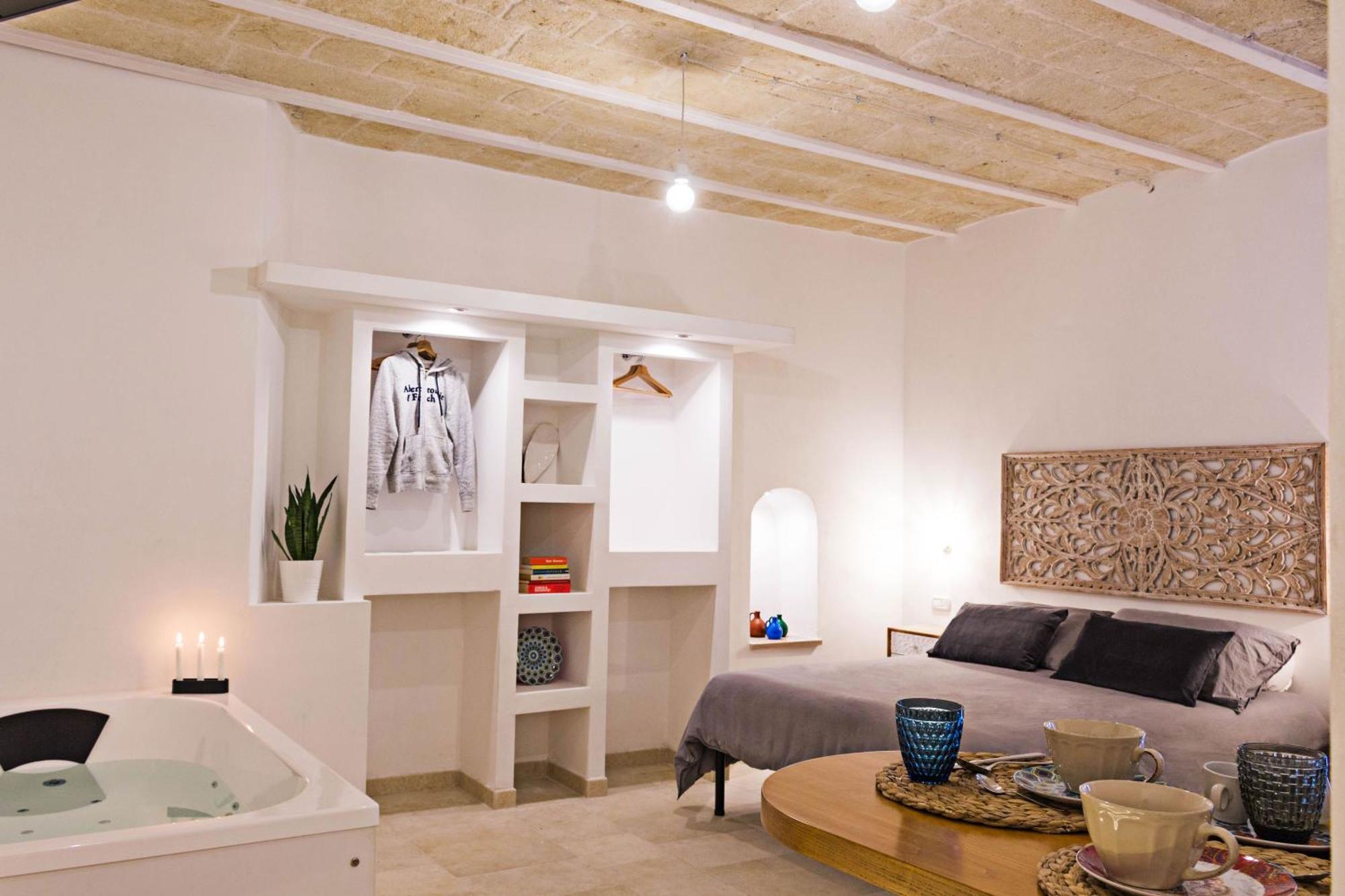 G25 Guesthouse Монополи Стая снимка
